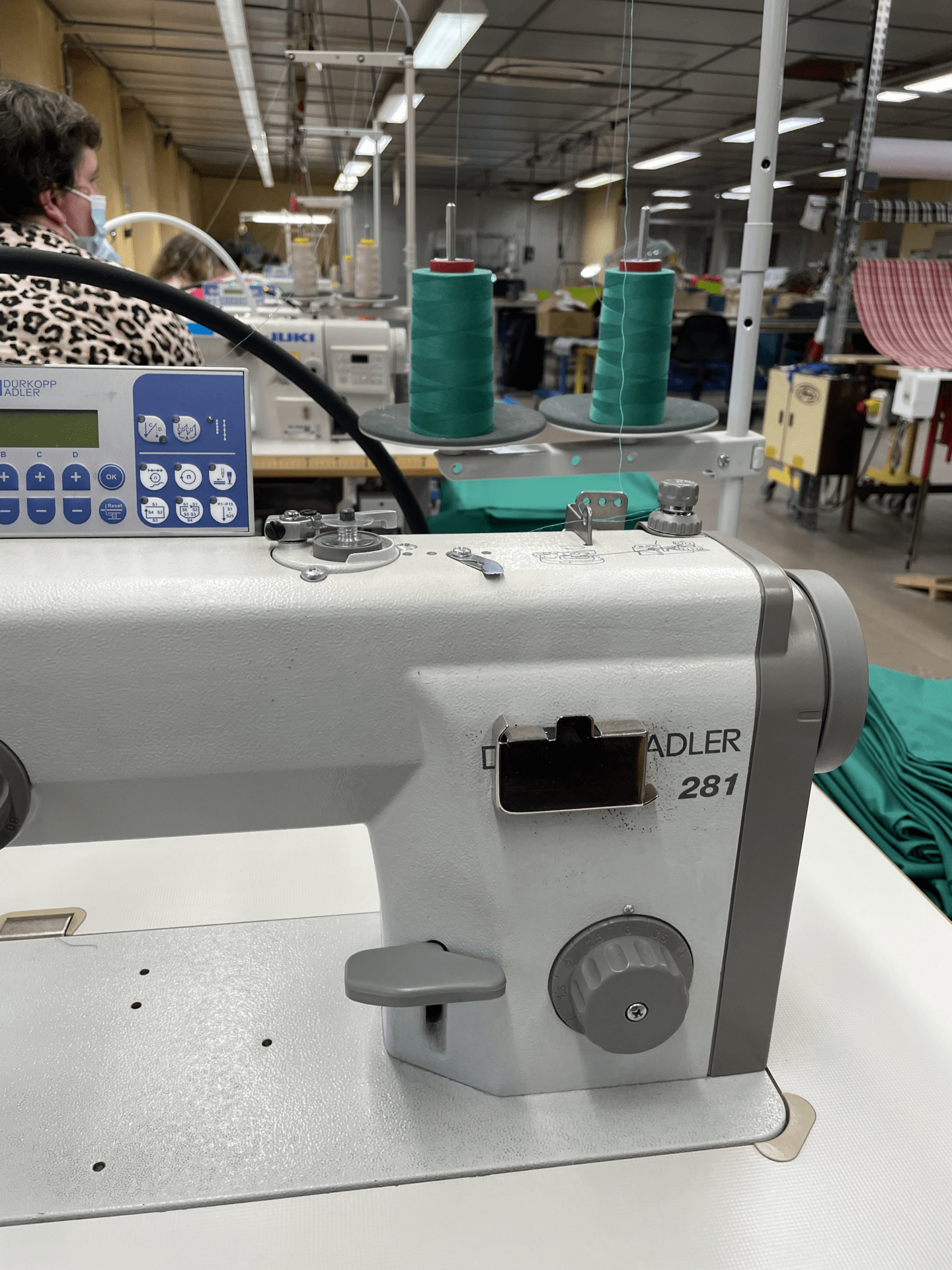 Équipement Atelier Couture : machines à coudre industrielles